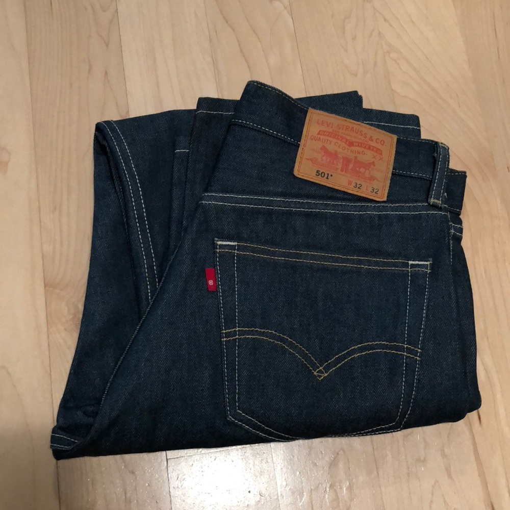 Levi 501 Blue Jeans